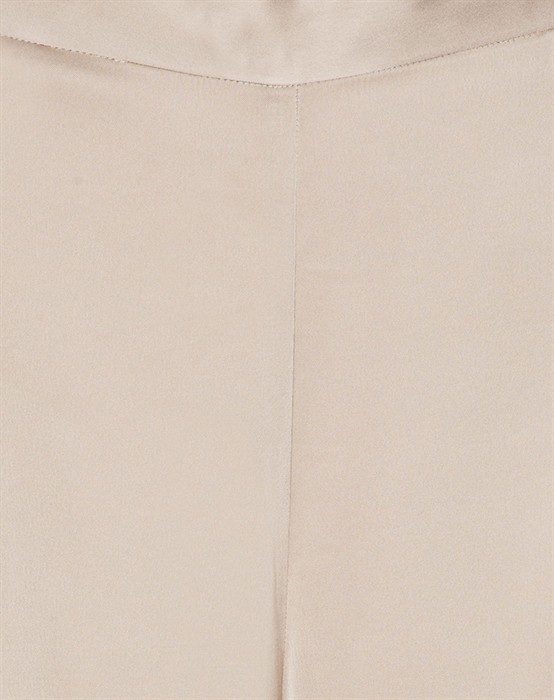 Remy Bukser - Semi Rich Shell